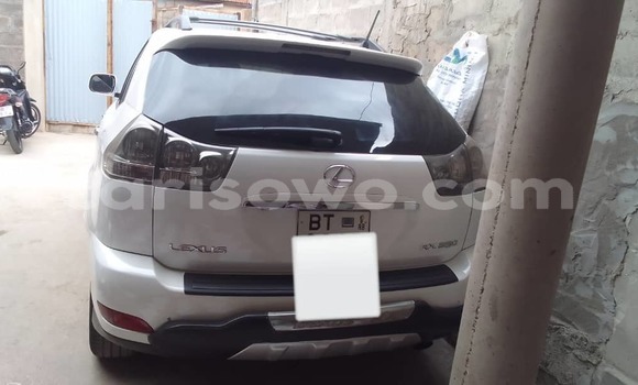 Ra Àlòkù Lexus RX 330 Silver Ọkọ̀ in Cotonou ni Benin Ra Àlòkù Lexus RX 330 Silver Ọkọ̀ in Cotonou ni Benin