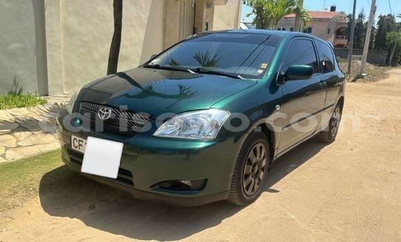 Acheter Occasion Voiture Toyota Corolla Vert à Cotonou, Benin Acheter Occasion Voiture Toyota Corolla Vert à Cotonou, Benin