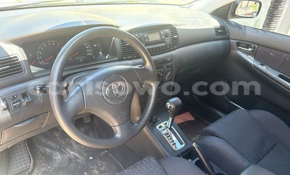 Acheter Occasion Voiture Toyota Corolla Vert à Cotonou, Benin Acheter Occasion Voiture Toyota Corolla Vert à Cotonou, Benin