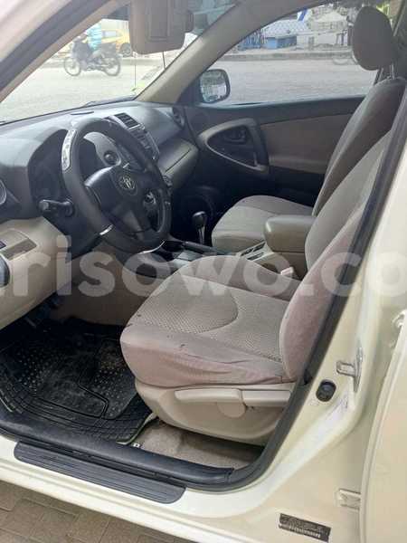 Big with watermark toyota rav4 benin cotonou 21388