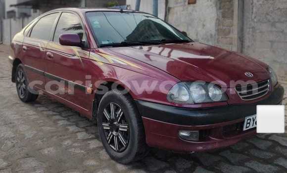 Acheter Occasion Voiture Toyota Avensis Rouge à Cotonou, Benin Acheter Occasion Voiture Toyota Avensis Rouge à Cotonou, Benin