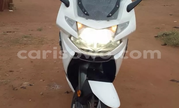 Sayi Na hannu BMW K 1300 White Motsi in Abomey Calavi a Benin