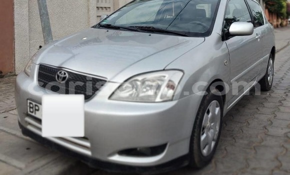 Acheter Occasion Voiture Toyota Corolla Gris à Cotonou, Benin Acheter Occasion Voiture Toyota Corolla Gris à Cotonou, Benin
