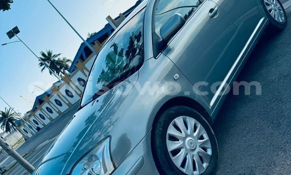 Acheter Occasion Voiture Toyota Avensis Gris à Cotonou, Benin Acheter Occasion Voiture Toyota Avensis Gris à Cotonou, Benin