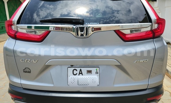 Buy Used Honda CR–V Silver Car in Cotonou in Benign Buy Used Honda CR–V Silver Car in Cotonou in Benign