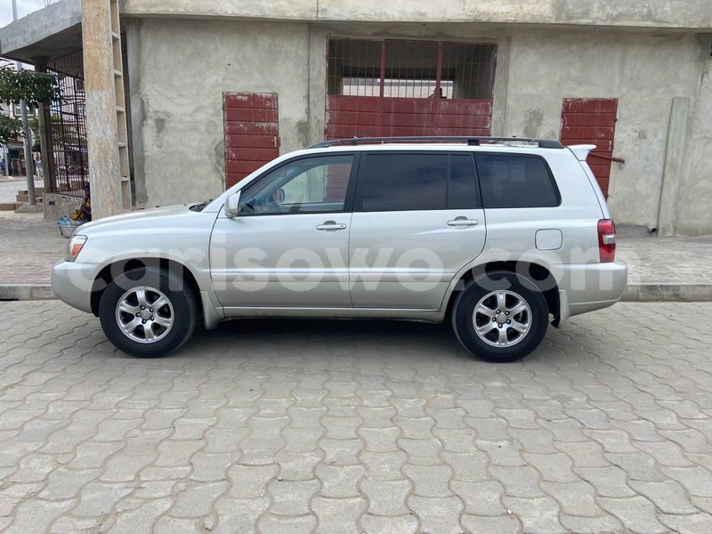 Big with watermark toyota highlander benin cotonou 21406