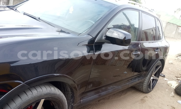 Sayi Na hannu Porsche Cayenne Black Mota in Cotonou a Benin Sayi Na hannu Porsche Cayenne Black Mota in Cotonou a Benin