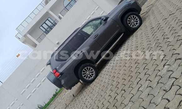Acheter Occasion Voiture Toyota Prado Noir à Cotonou, Benin Acheter Occasion Voiture Toyota Prado Noir à Cotonou, Benin