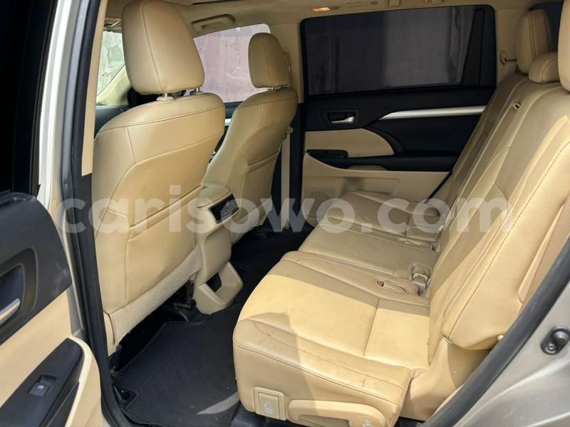Big with watermark toyota highlander benin cotonou 21420