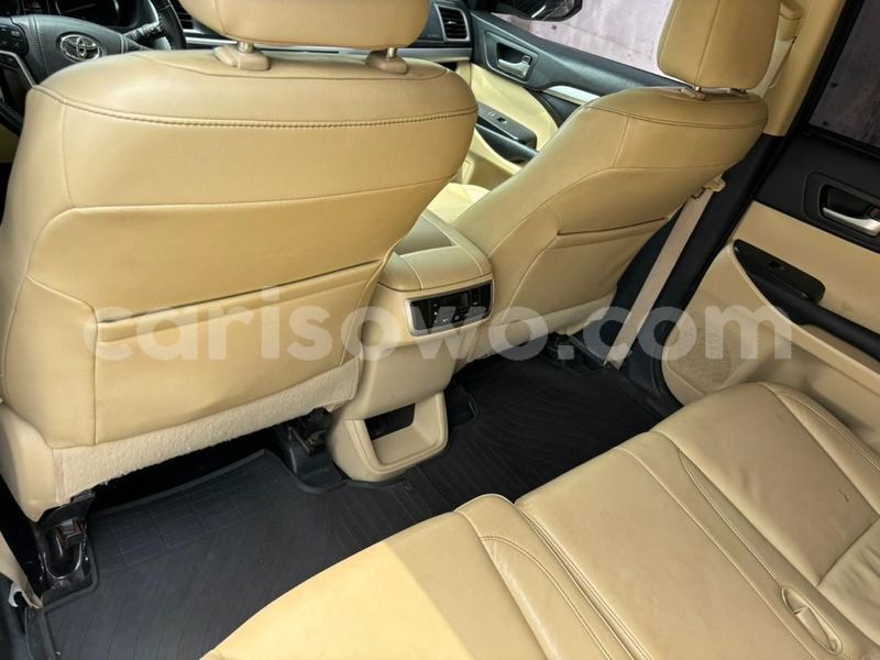 Big with watermark toyota highlander benin cotonou 21420