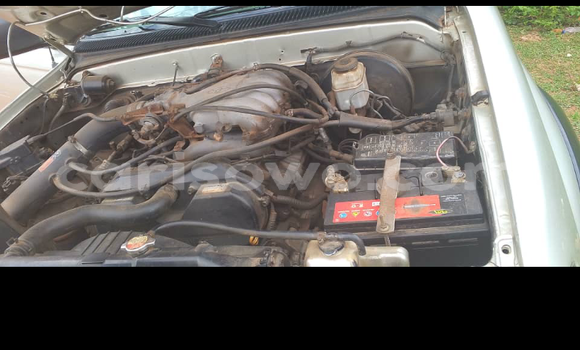 Acheter Occasion Voiture Toyota Tacoma Gris à Allada, Benin Acheter Occasion Voiture Toyota Tacoma Gris à Allada, Benin