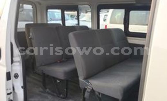 Acheter Occasion Voiture Toyota Hiace Blanc à Cotonou, Benin Acheter Occasion Voiture Toyota Hiace Blanc à Cotonou, Benin