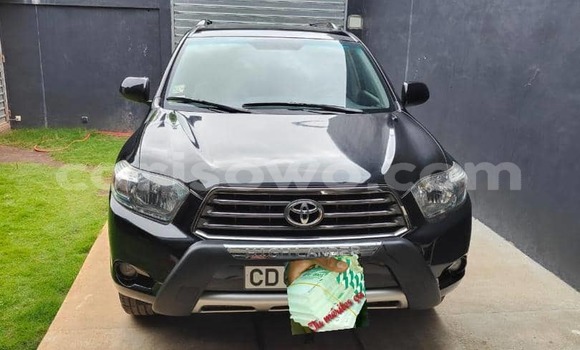 Ra Àlòkù Toyota Highlander Black Ọkọ̀ in Cotonou ni Benin Ra Àlòkù Toyota Highlander Black Ọkọ̀ in Cotonou ni Benin
