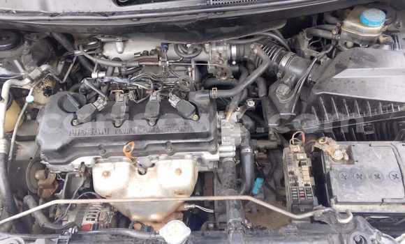 Acheter Occasion Voiture Nissan Almera Tino Gris à Cotonou, Benin Acheter Occasion Voiture Nissan Almera Tino Gris à Cotonou, Benin