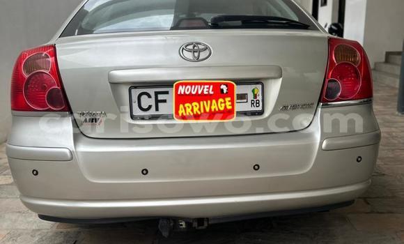 Sayi Na hannu Toyota Avensis Azurfa Mota in Cotonou a Benin Sayi Na hannu Toyota Avensis Azurfa Mota in Cotonou a Benin