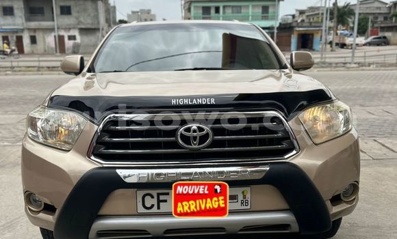 Ra Àlòkù Toyota Highlander Alagara Ọkọ̀ in Cotonou ni Benin Ra Àlòkù Toyota Highlander Alagara Ọkọ̀ in Cotonou ni Benin