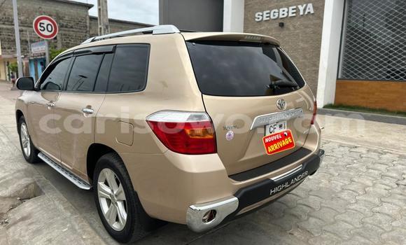 Ra Àlòkù Toyota Highlander Alagara Ọkọ̀ in Cotonou ni Benin Ra Àlòkù Toyota Highlander Alagara Ọkọ̀ in Cotonou ni Benin