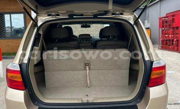Ra Àlòkù Toyota Highlander Alagara Ọkọ̀ in Cotonou ni Benin Ra Àlòkù Toyota Highlander Alagara Ọkọ̀ in Cotonou ni Benin