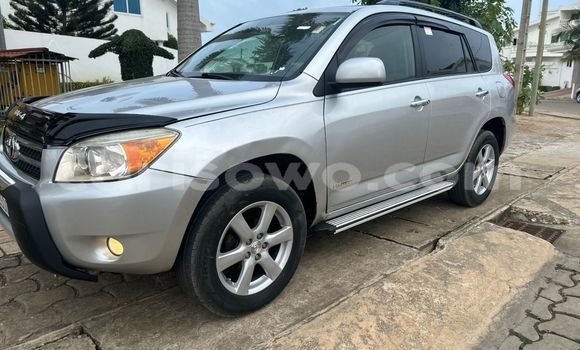 Acheter Occasion Voiture Toyota RAV4 Gris à Cotonou, Benin Acheter Occasion Voiture Toyota RAV4 Gris à Cotonou, Benin