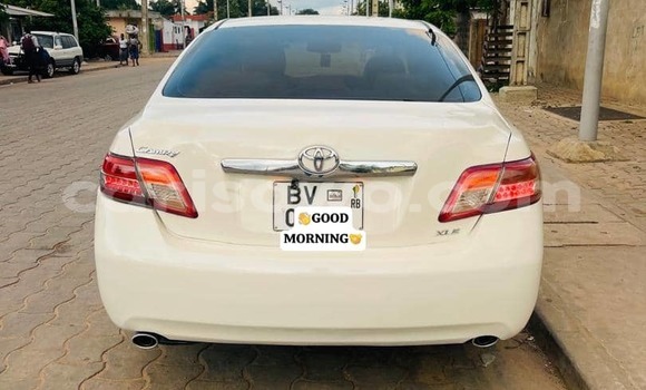Buy Used Toyota Camry White Car in Cotonou in Benign Buy Used Toyota Camry White Car in Cotonou in Benign