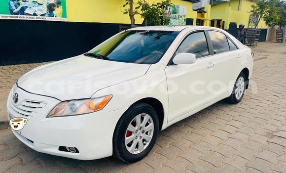 Buy Used Toyota Camry White Car in Cotonou in Benign Buy Used Toyota Camry White Car in Cotonou in Benign