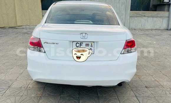 Acheter Occasion Voiture Honda Accord Blanc à Cotonou, Benin Acheter Occasion Voiture Honda Accord Blanc à Cotonou, Benin