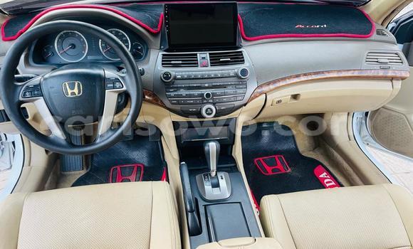 Acheter Occasion Voiture Honda Accord Blanc à Cotonou, Benin Acheter Occasion Voiture Honda Accord Blanc à Cotonou, Benin