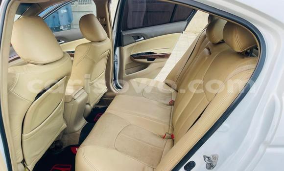 Acheter Occasion Voiture Honda Accord Blanc à Cotonou, Benin Acheter Occasion Voiture Honda Accord Blanc à Cotonou, Benin