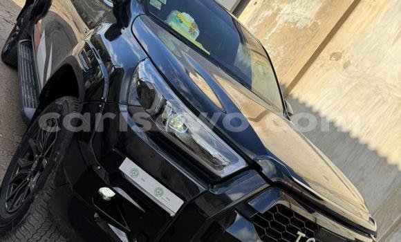 Sayi Na hannu Toyota Hilux Black Mota in Cotonou a Benin Sayi Na hannu Toyota Hilux Black Mota in Cotonou a Benin