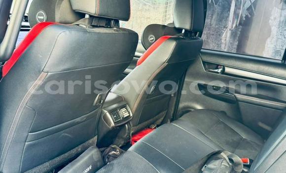 Sayi Na hannu Toyota Hilux Black Mota in Cotonou a Benin Sayi Na hannu Toyota Hilux Black Mota in Cotonou a Benin