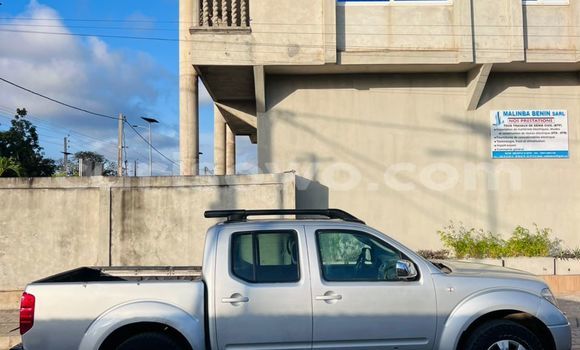 Ra Àlòkù Nissan Navara Silver Ọkọ̀ in Cotonou ni Benin Ra Àlòkù Nissan Navara Silver Ọkọ̀ in Cotonou ni Benin