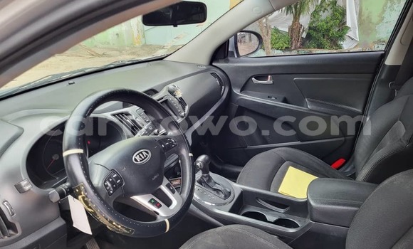 Buy Used Kia Sportage Silver Car in Cotonou in Benign Buy Used Kia Sportage Silver Car in Cotonou in Benign