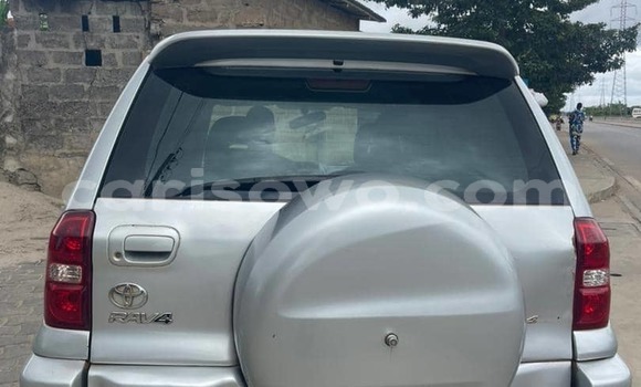 Acheter Occasion Voiture Toyota RAV4 Gris à Cotonou, Benin