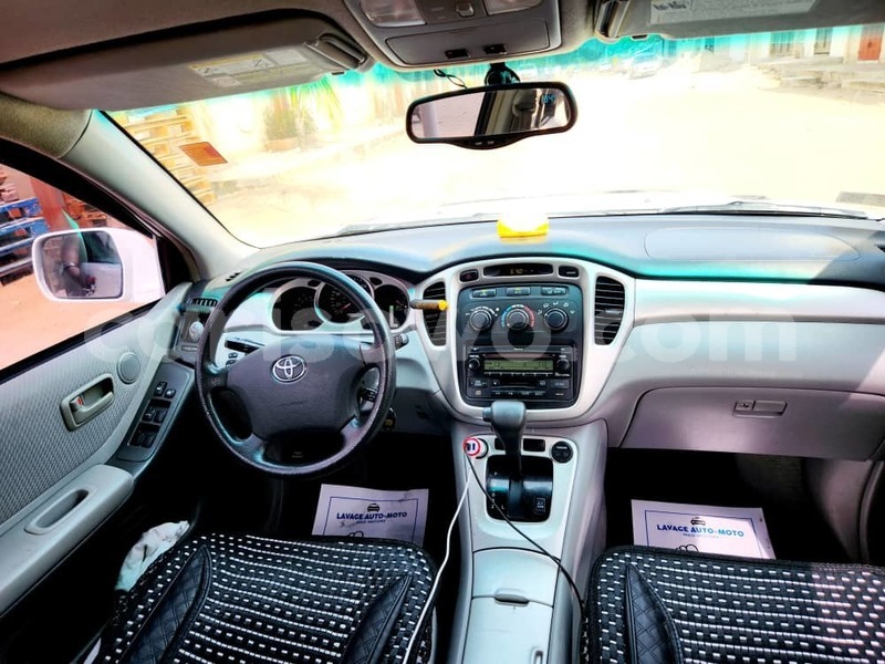 Big with watermark toyota camry benin cotonou 21480