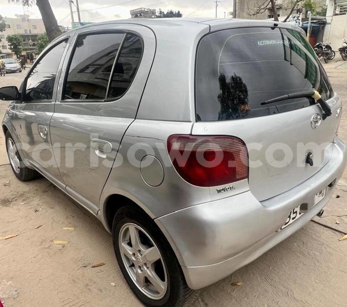 Big with watermark toyota yaris benin cotonou 21488