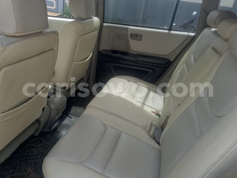 Big with watermark toyota highlander benin cotonou 21492