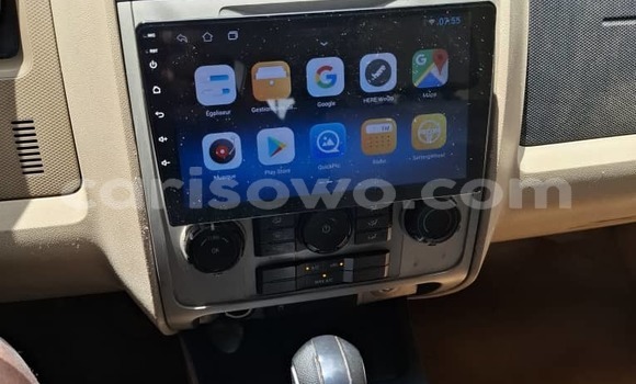 Acheter Occasion Voiture Ford Escape Vert à Cotonou, Benin Acheter Occasion Voiture Ford Escape Vert à Cotonou, Benin