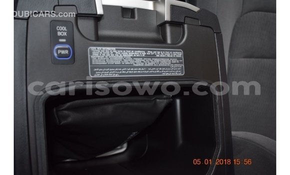 Acheter Import Voiture Toyota Land Cruiser Autre à Import - Dubai, Benin Acheter Import Voiture Toyota Land Cruiser Autre à Import - Dubai, Benin