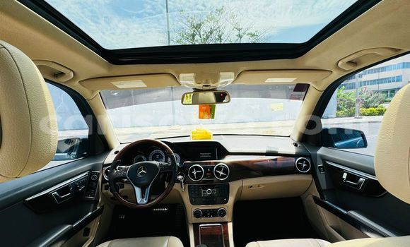 Ra Àlòkù Mercedes-Benz GLK–Class Black Ọkọ̀ in Cotonou ni Benin Ra Àlòkù Mercedes-Benz GLK–Class Black Ọkọ̀ in Cotonou ni Benin