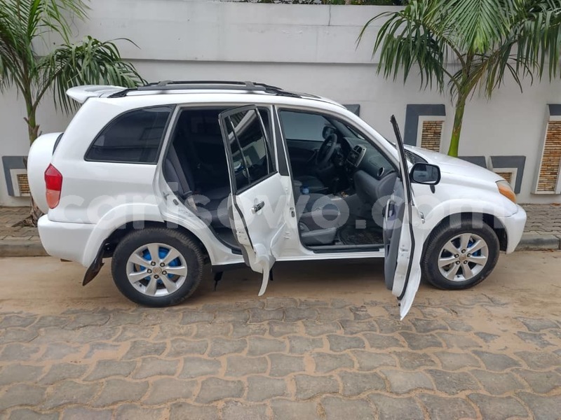 Big with watermark toyota rav4 benin cotonou 21509