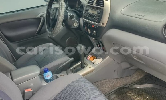 Acheter Occasion Voiture Toyota RAV4 Blanc à Cotonou, Benin Acheter Occasion Voiture Toyota RAV4 Blanc à Cotonou, Benin