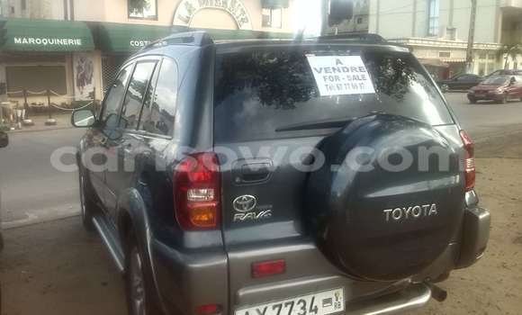 Sayi Na hannu Toyota RAV4 Green Mota in Cotonou a Benin Sayi Na hannu Toyota RAV4 Green Mota in Cotonou a Benin