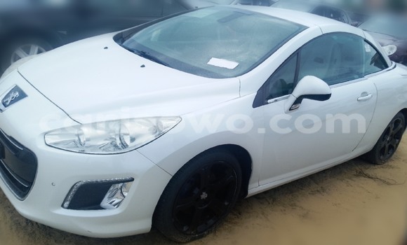 Acheter Occasion Voiture Peugeot 308 Blanc à Cotonou, Benin Acheter Occasion Voiture Peugeot 308 Blanc à Cotonou, Benin