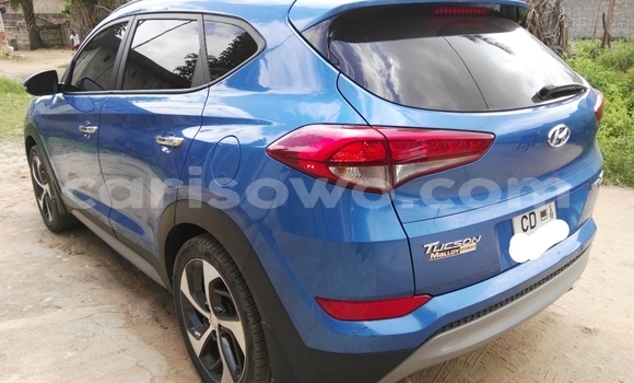 Acheter Occasion Voiture Hyundai Tucson Bleu à Cotonou, Benin Acheter Occasion Voiture Hyundai Tucson Bleu à Cotonou, Benin