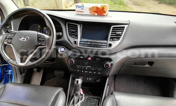 Acheter Occasion Voiture Hyundai Tucson Bleu à Cotonou, Benin Acheter Occasion Voiture Hyundai Tucson Bleu à Cotonou, Benin