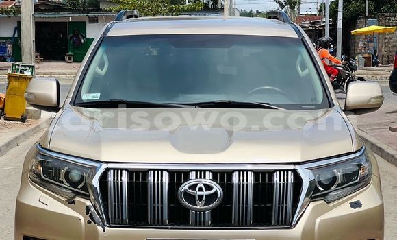 Sayi Na hannu Toyota Prado M Mota in Cotonou a Benin Sayi Na hannu Toyota Prado M Mota in Cotonou a Benin