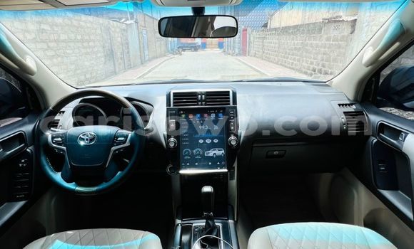 Sayi Na hannu Toyota Prado M Mota in Cotonou a Benin Sayi Na hannu Toyota Prado M Mota in Cotonou a Benin