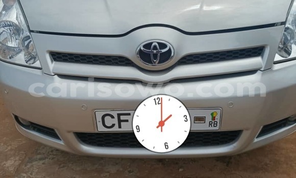 Buy Used Toyota Corolla Silver Car in Cotonou in Benign