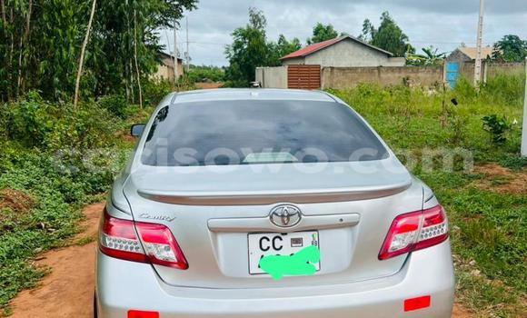 Buy Used Toyota Camry Silver Car in Cotonou in Benign