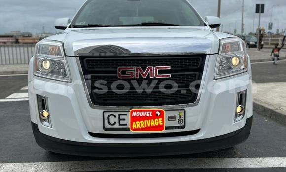 Sayi Na hannu GMC Terrain Sle White Mota in Cotonou a Benin